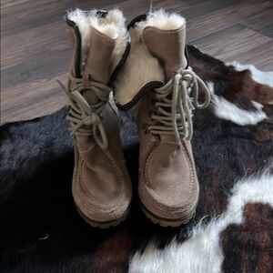 Women's Tan Fur-Lined Boots